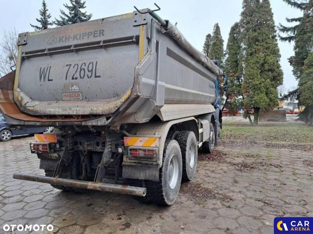 Mercedes-Benz Arocs - 4