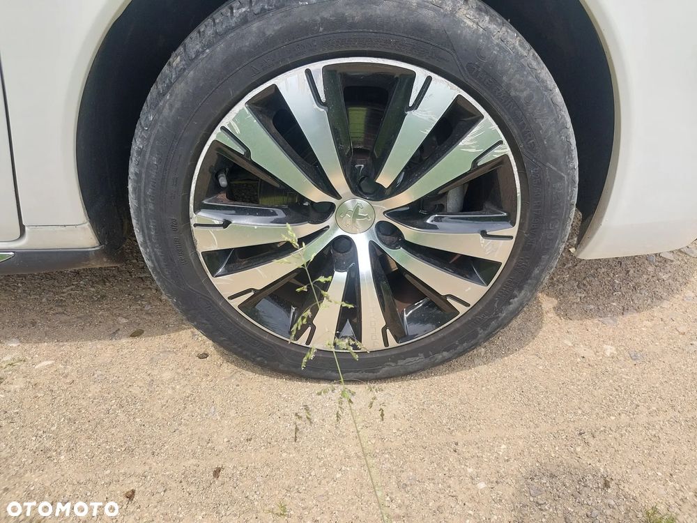 Peugeot 3008 - 27