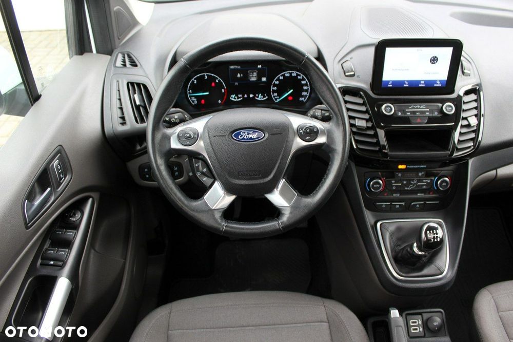 Ford Tourneo Connect - 9