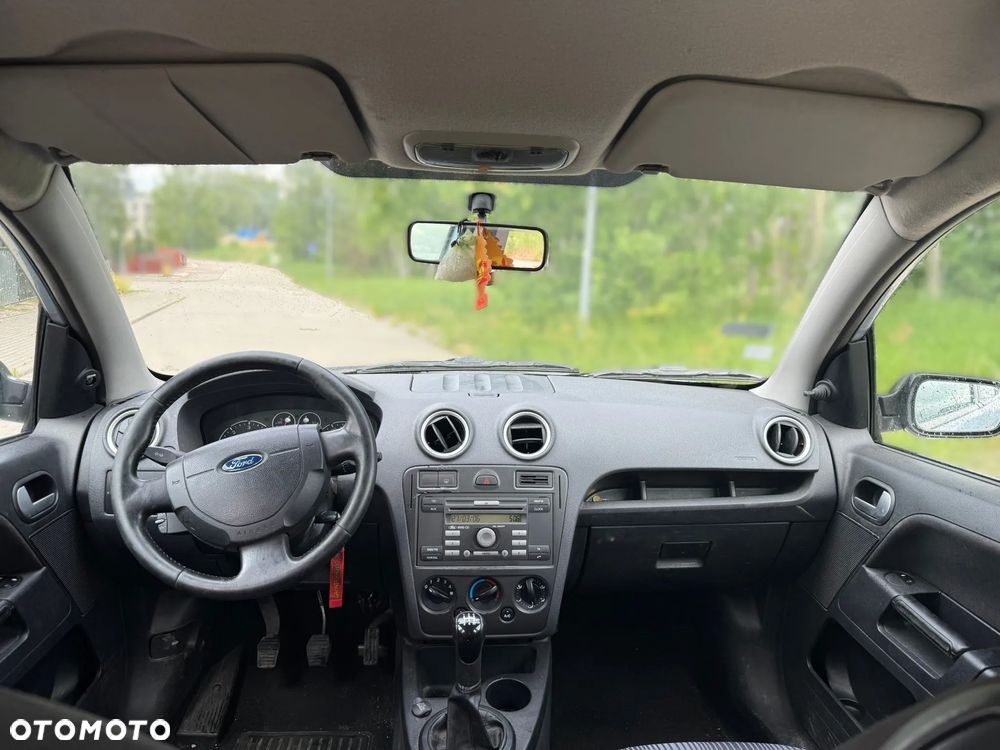 Ford Mondeo - 10