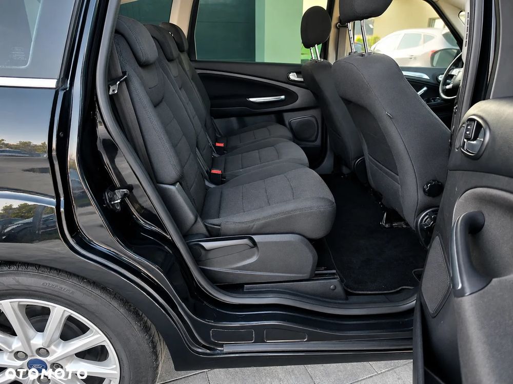 Ford S-Max 2.0 TDCi DPF Titanium - 23