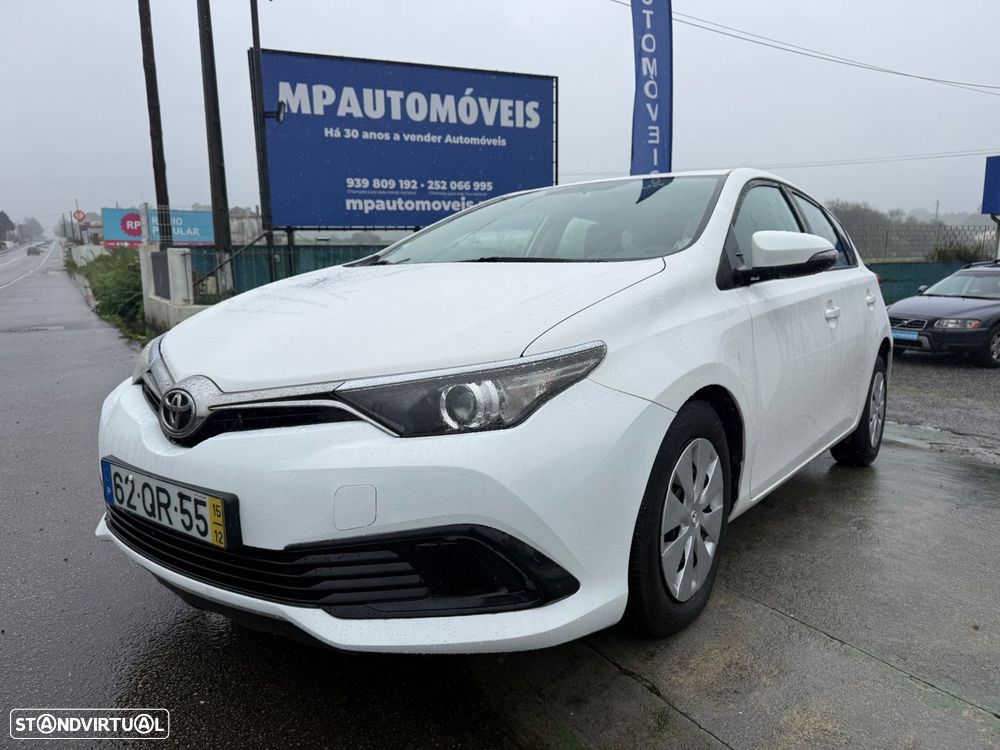 Toyota Auris - 9