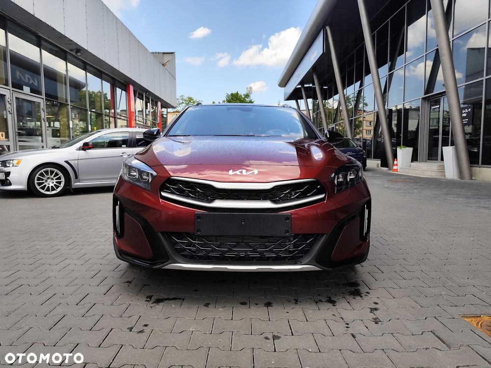 Kia XCeed 1.6 T-GDI Tribute DCT - 2