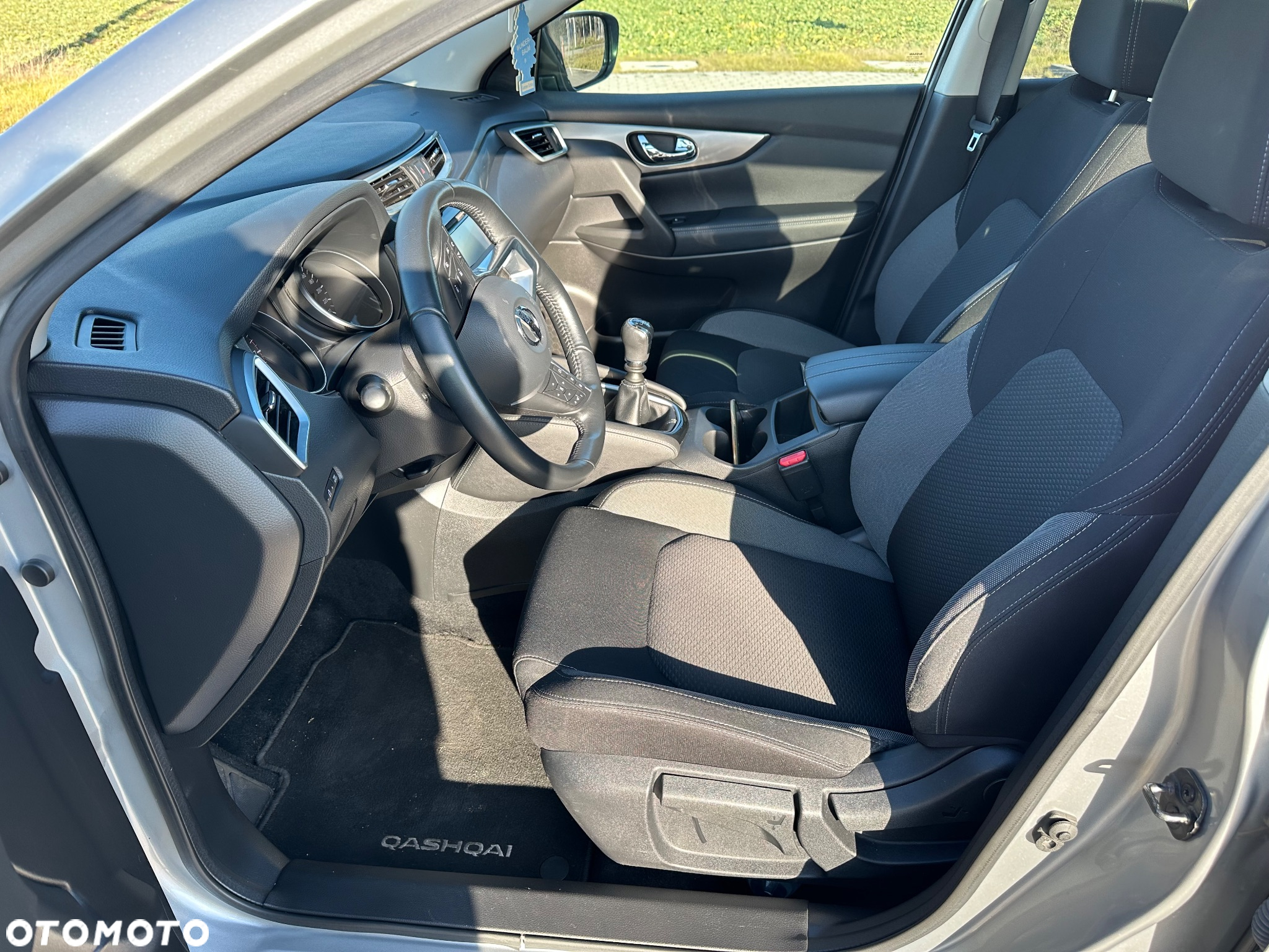 Nissan Qashqai 1.3 DIG-T MHEV Tekna - 8