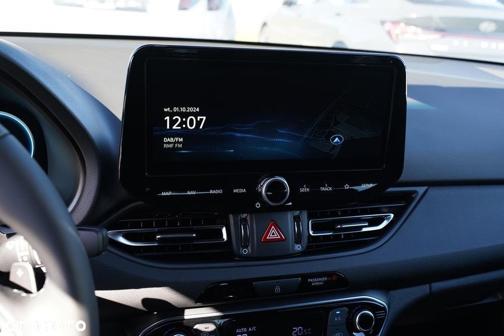 Hyundai i30 1.6 T-GDI Smart DCT - 14