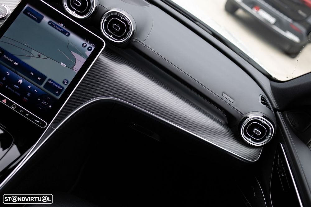 Mercedes-Benz C 300 e Avantgarde - 28