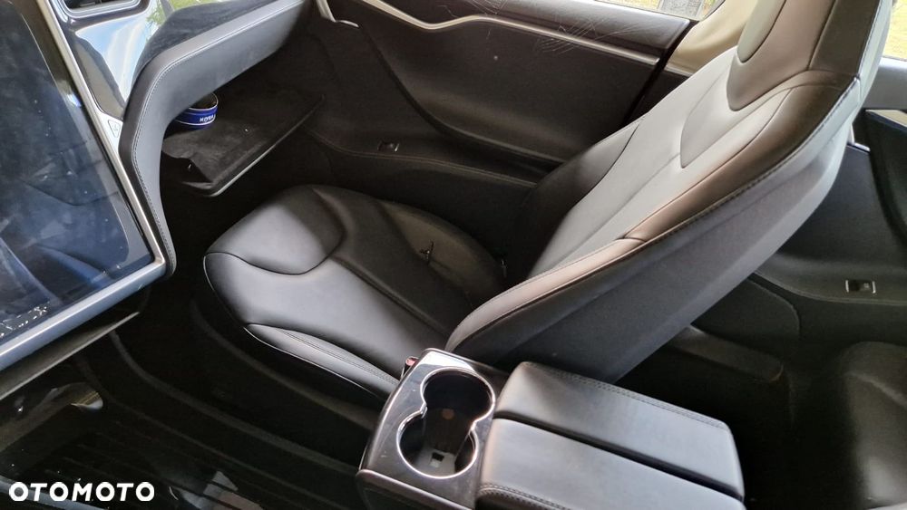 Fotele komplet Tesla Model S 14-16r. - 3