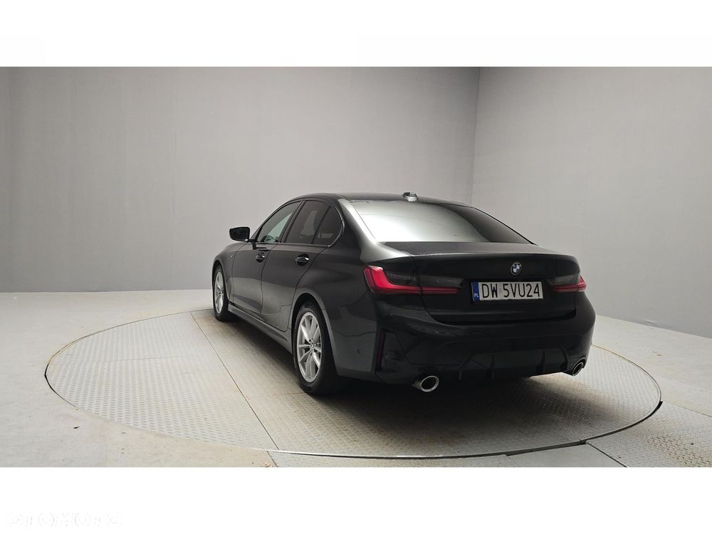 BMW Seria 3 - 4