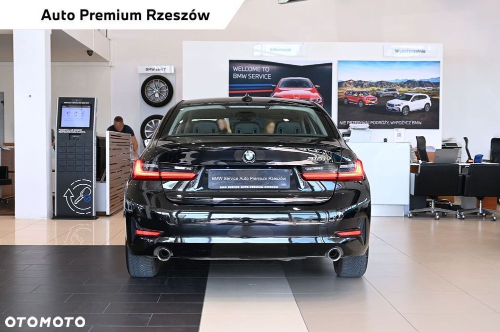 BMW Seria 3 318i Advantage - 20