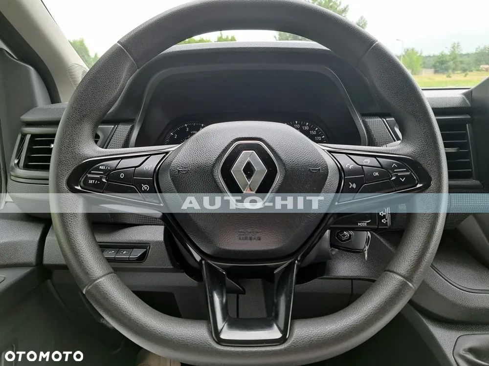 Renault Trafic - 19