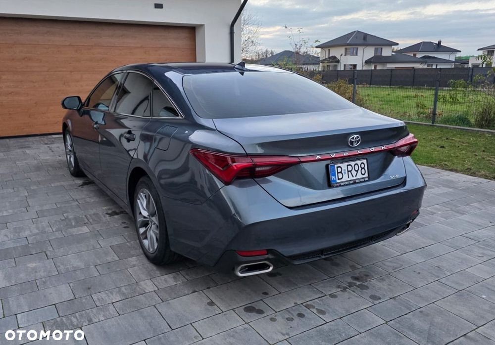 Toyota Avalon 2022 photo 3