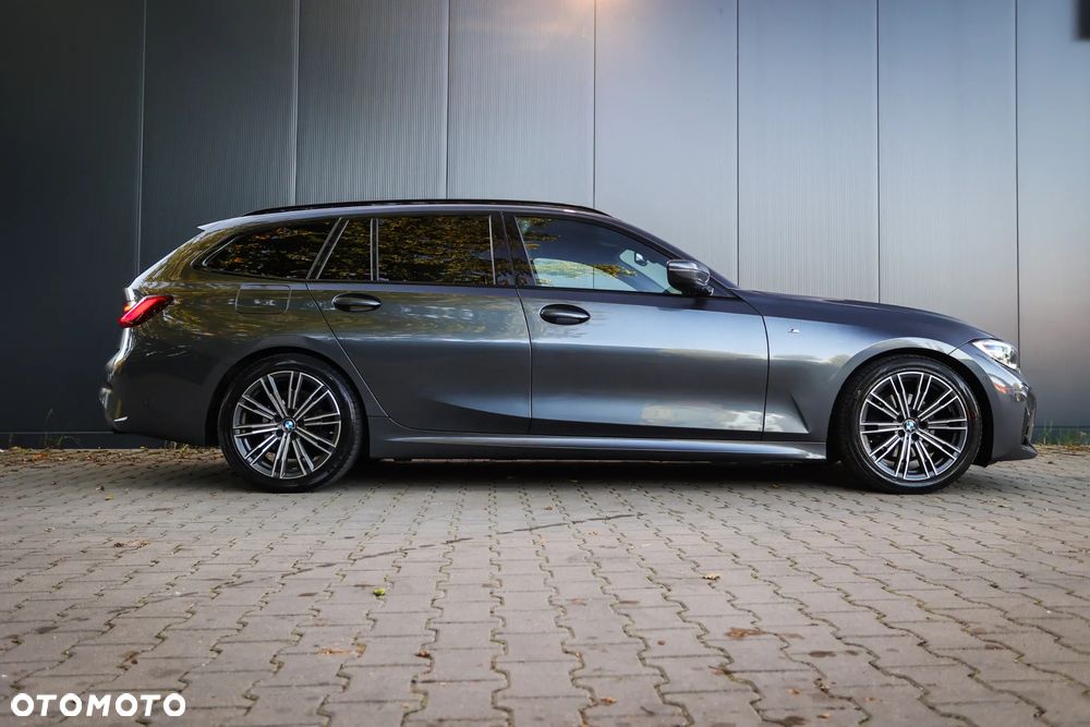 BMW Seria 3 320d Edition M Sport Shadow - 10