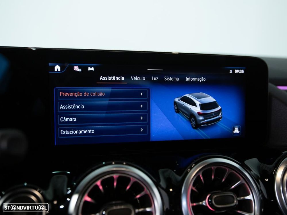 Mercedes-Benz EQA 300 4Matic - 24