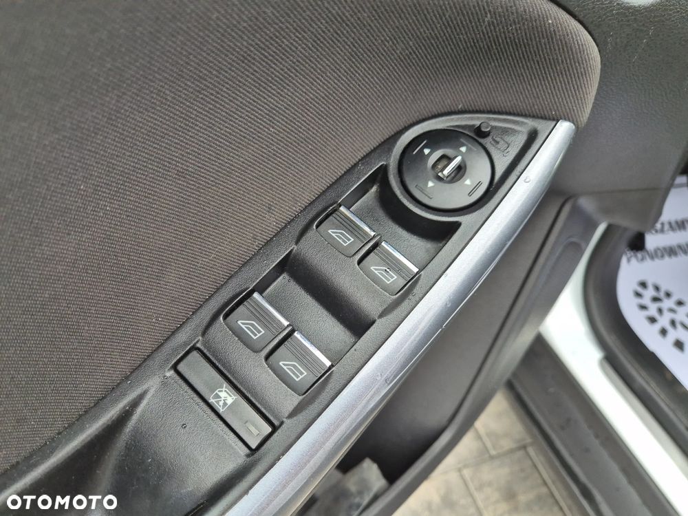 Ford Focus - 20