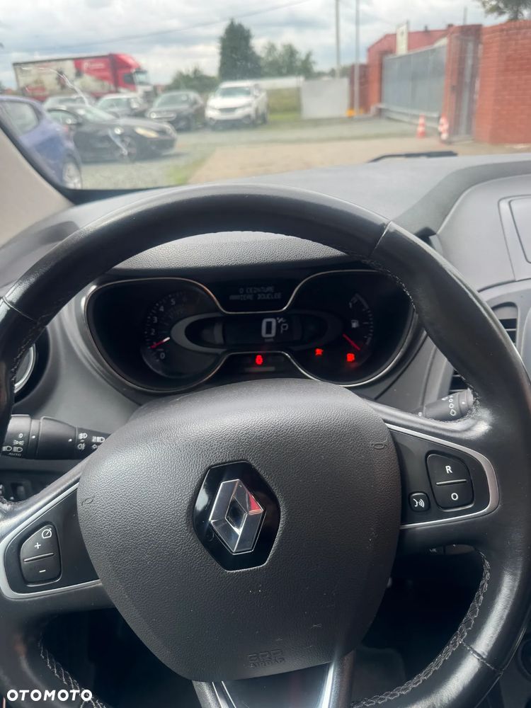 Renault Captur 1.3 Energy TCe Initiale Paris EDC - 14