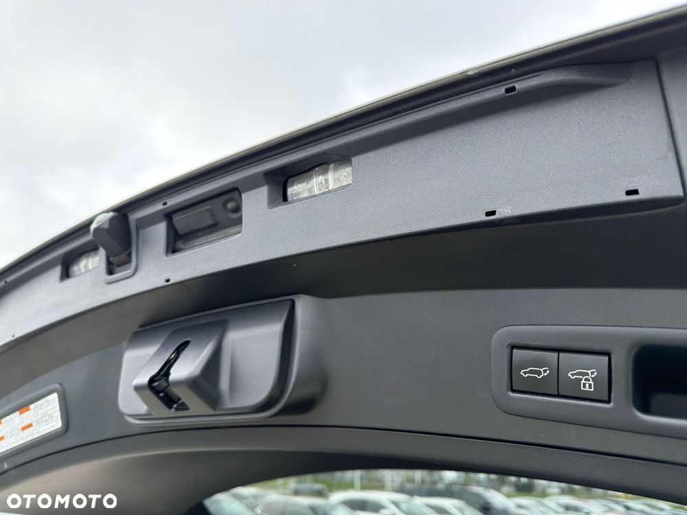 Lexus UX 250h GPF F Sport Design 2WD - 31