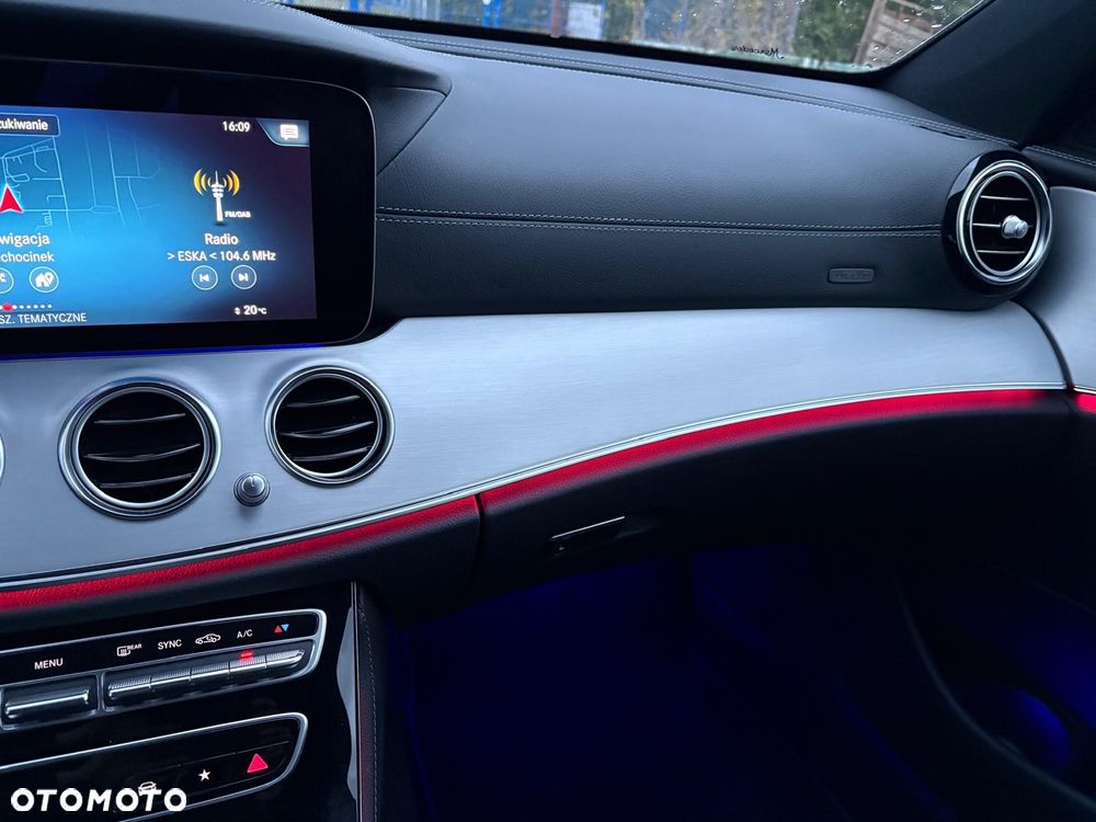 Mercedes-Benz Klasa E 200 d 9G-TRONIC AMG Line - 6