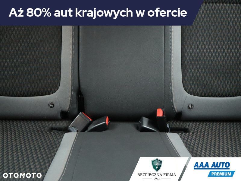 Opel Crossland X - 11