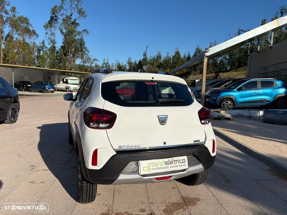 Dacia Spring 2023 photo 2