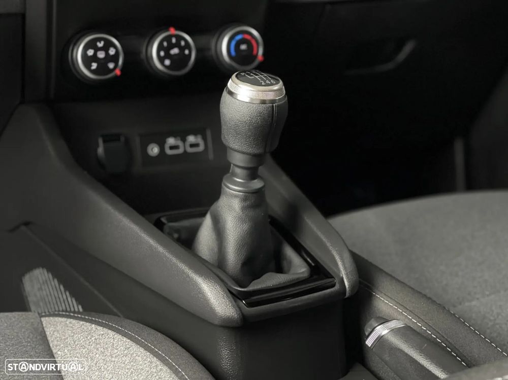 Renault Clio 1.5 Blue dCi Limited - 8