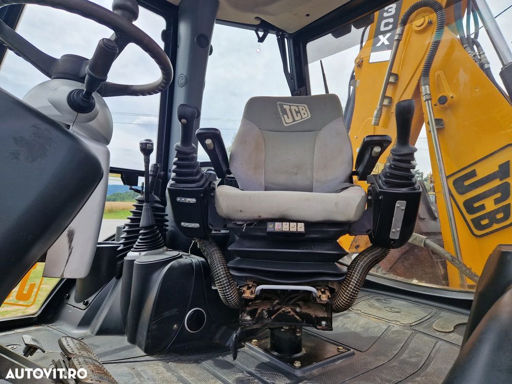 JCB 3cx - 15