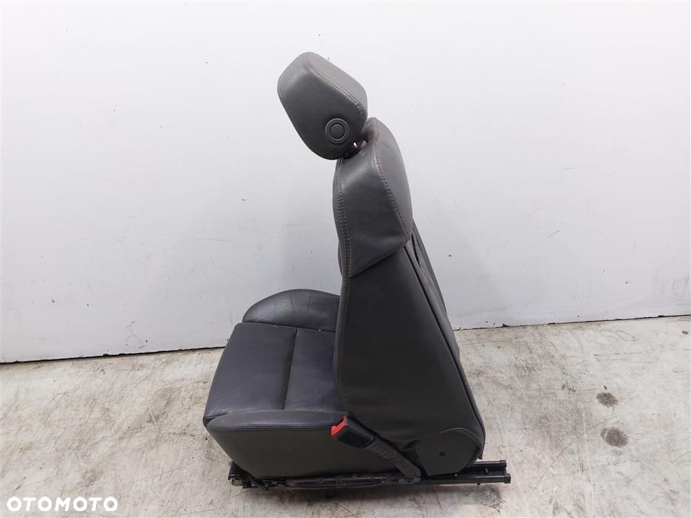 Fotel Przedni prawy Opel Signum VECTRA C  SKÓRA REGULACJA ELEKTRYCZNA - 8