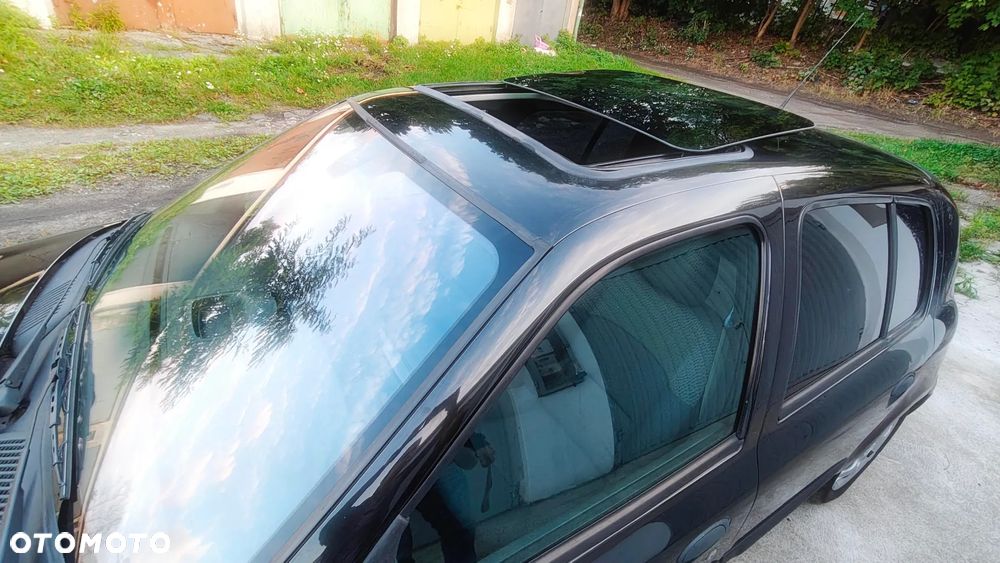 Renault Clio - 35