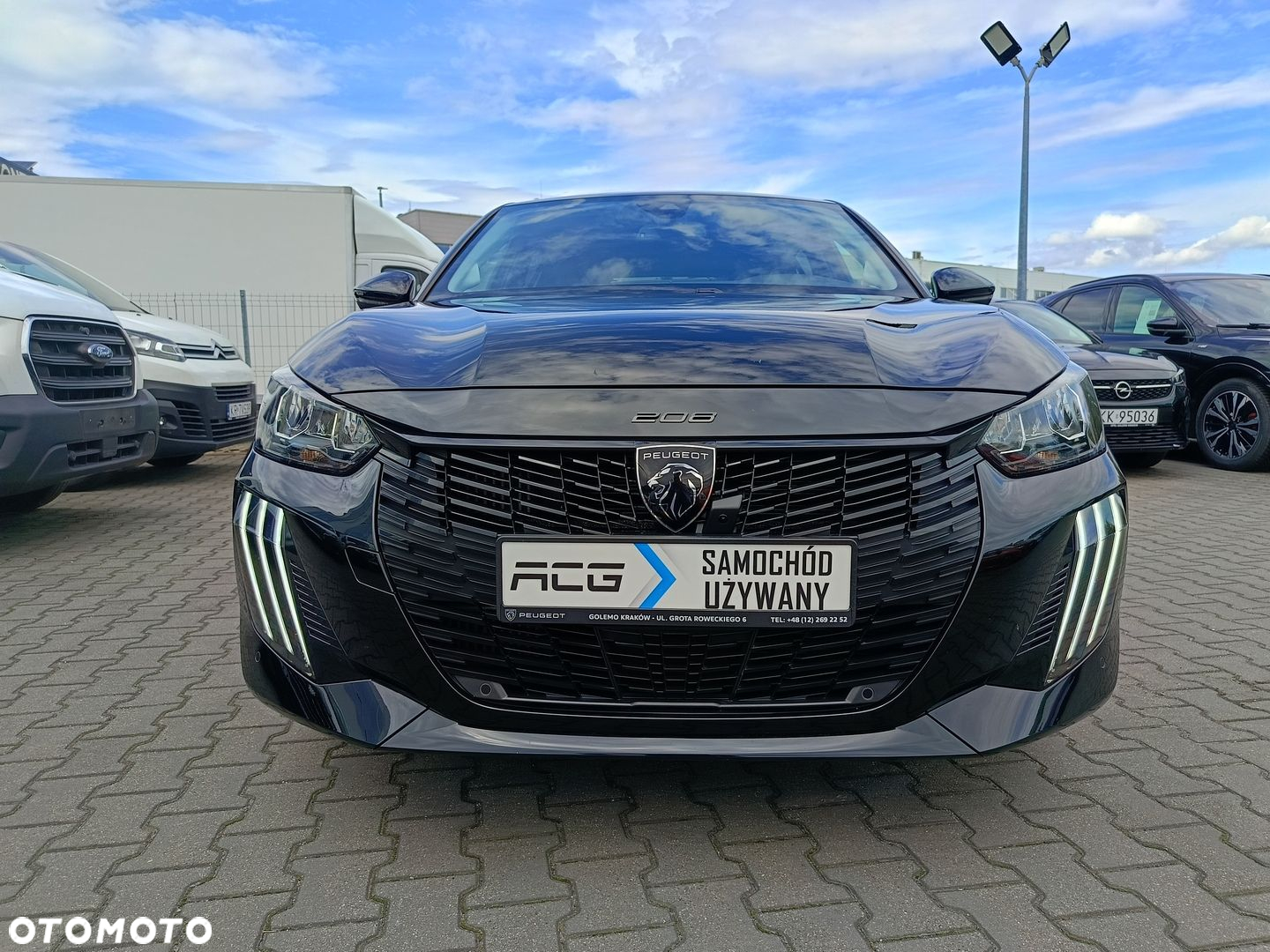 Peugeot 208 1.2 mHEV Allure - 6