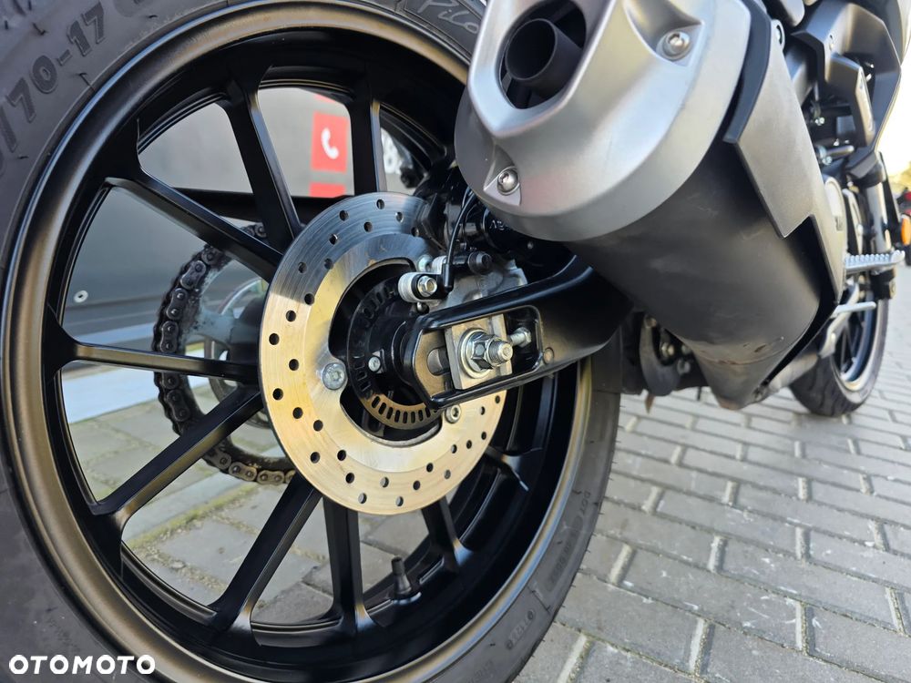 Yamaha MT - 20