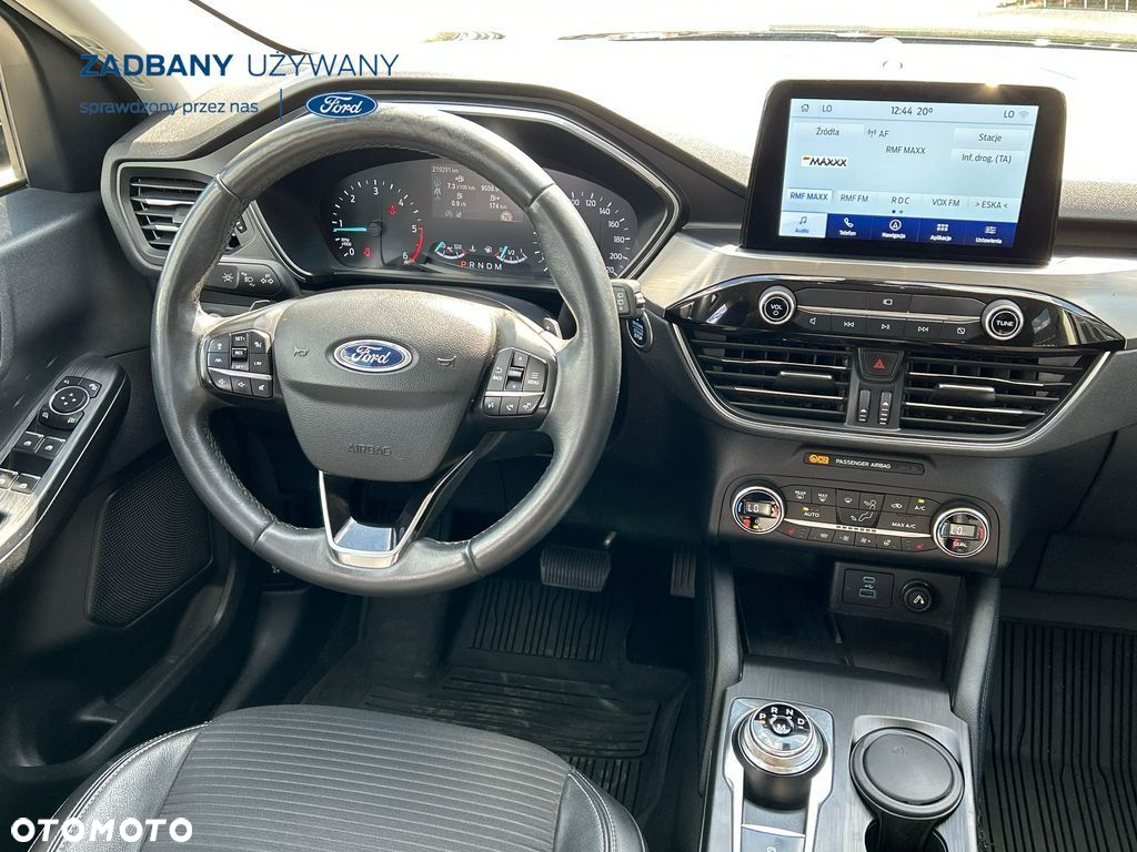 Ford Kuga - 13