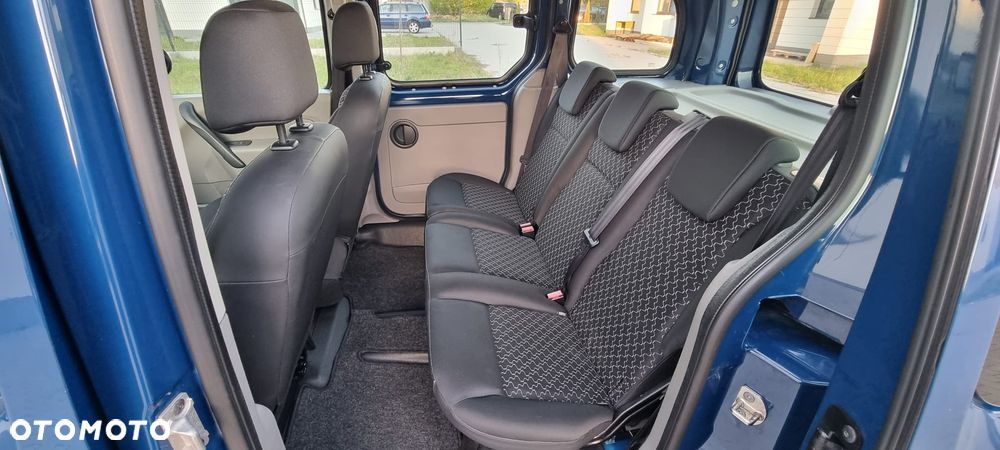Renault Kangoo 1.6 8V 90 Happy Family - 12