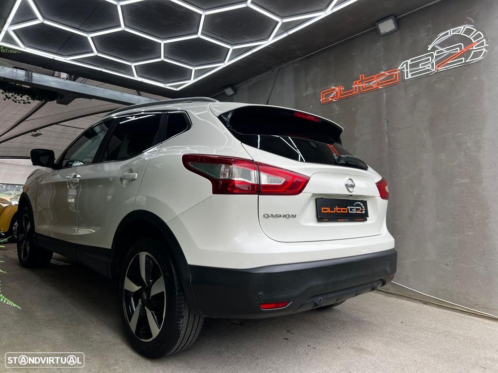 Nissan Qashqai 1.2 DIG-T Tekna Premium Pele S P.Preta - 4