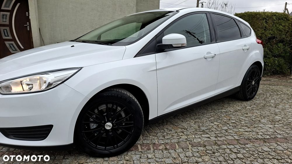 Ford Focus 1.0 EcoBoost Trend - 3