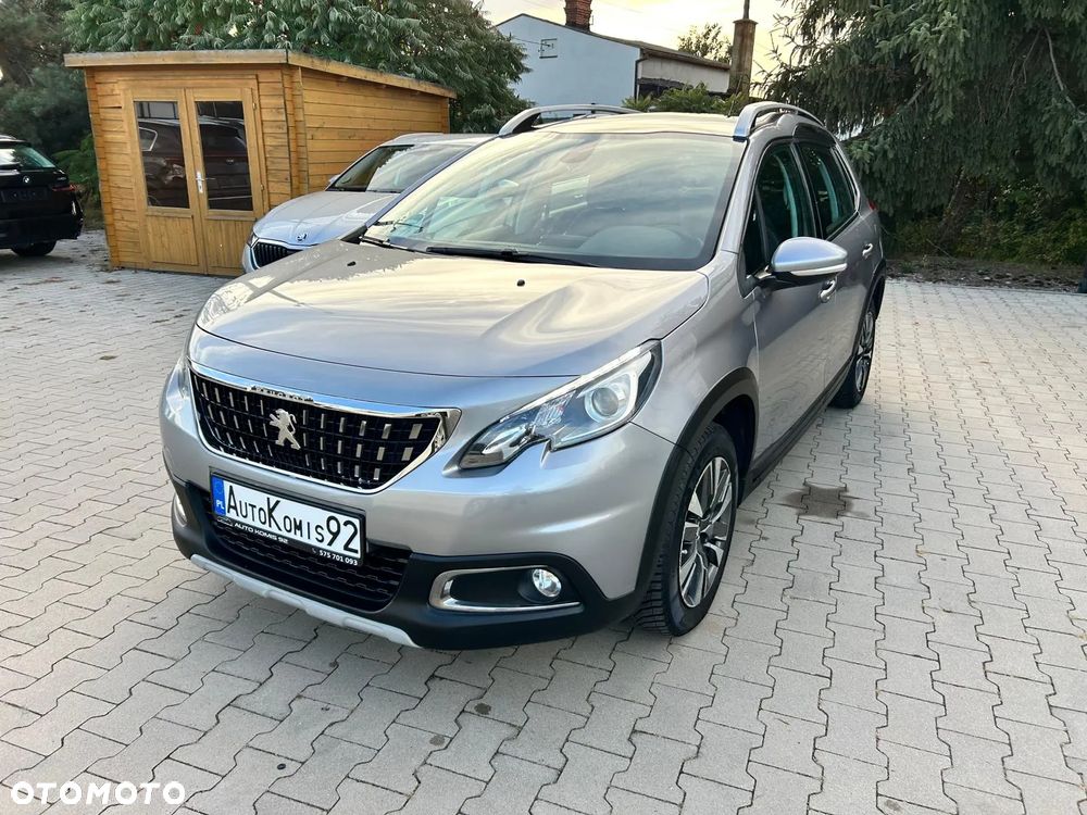 Peugeot 2008 1.2 Pure Tech GPF Allure S&S EAT6 - 15