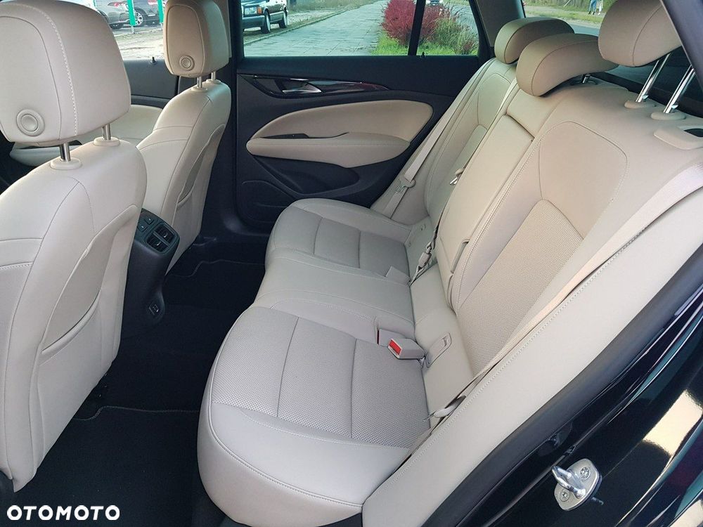 Opel Insignia 2.0 CDTI automatik Innovation - 11