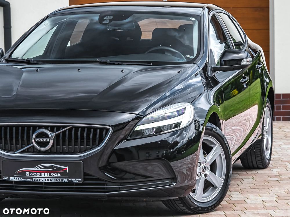 Volvo V40 D2 Momentum - 12