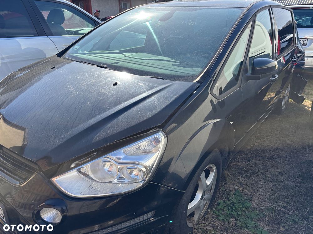 Ford S-Max - 8