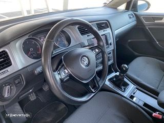 VW Golf Variant 1.6 TDi Confortline - 10