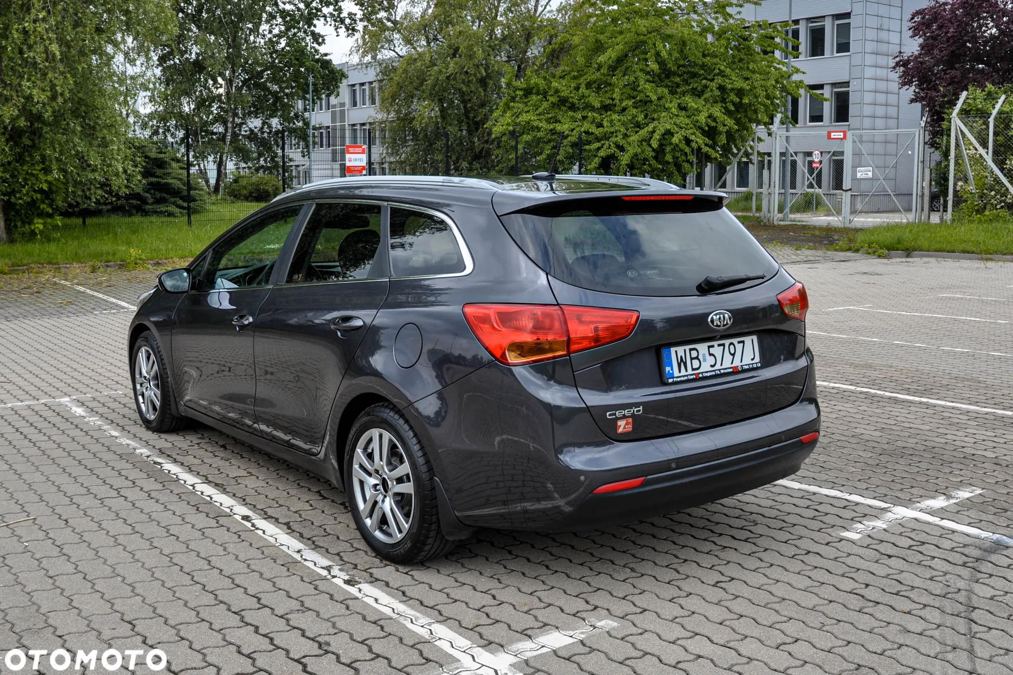 Kia Ceed - 3