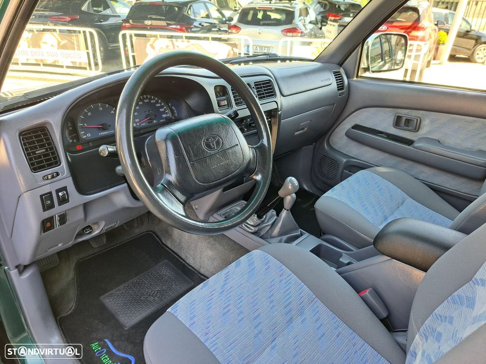 Toyota Hilux Tracker 2.5 TD 4WD (33LNG8) - 5