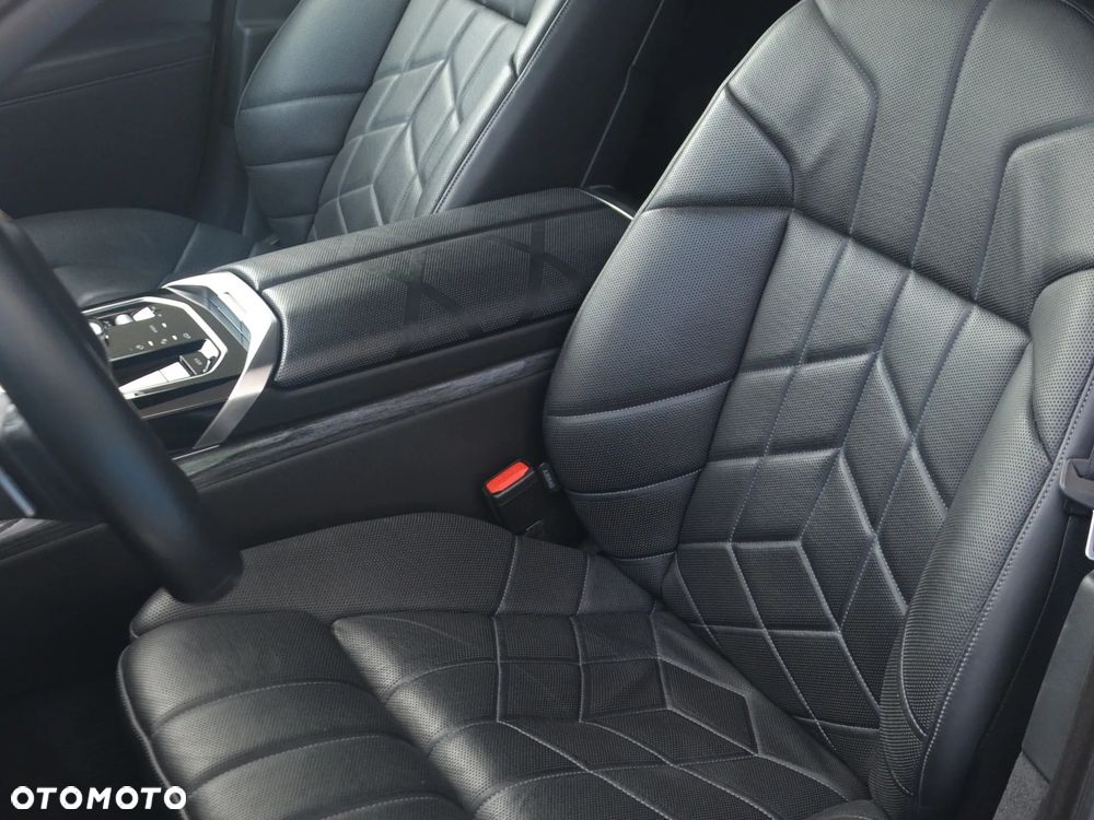 BMW Seria 7 740d xDrive mHEV M Sport sport - 22