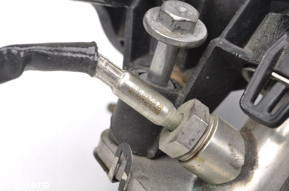 BMW F26 3.0D KOLANKO KOLEKTORA CZUJNIK TEMPERATURY - 2