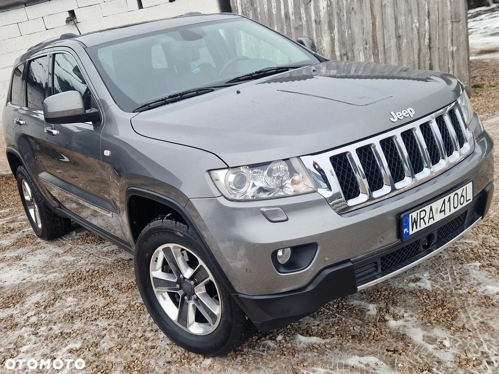 Jeep Grand Cherokee - 13