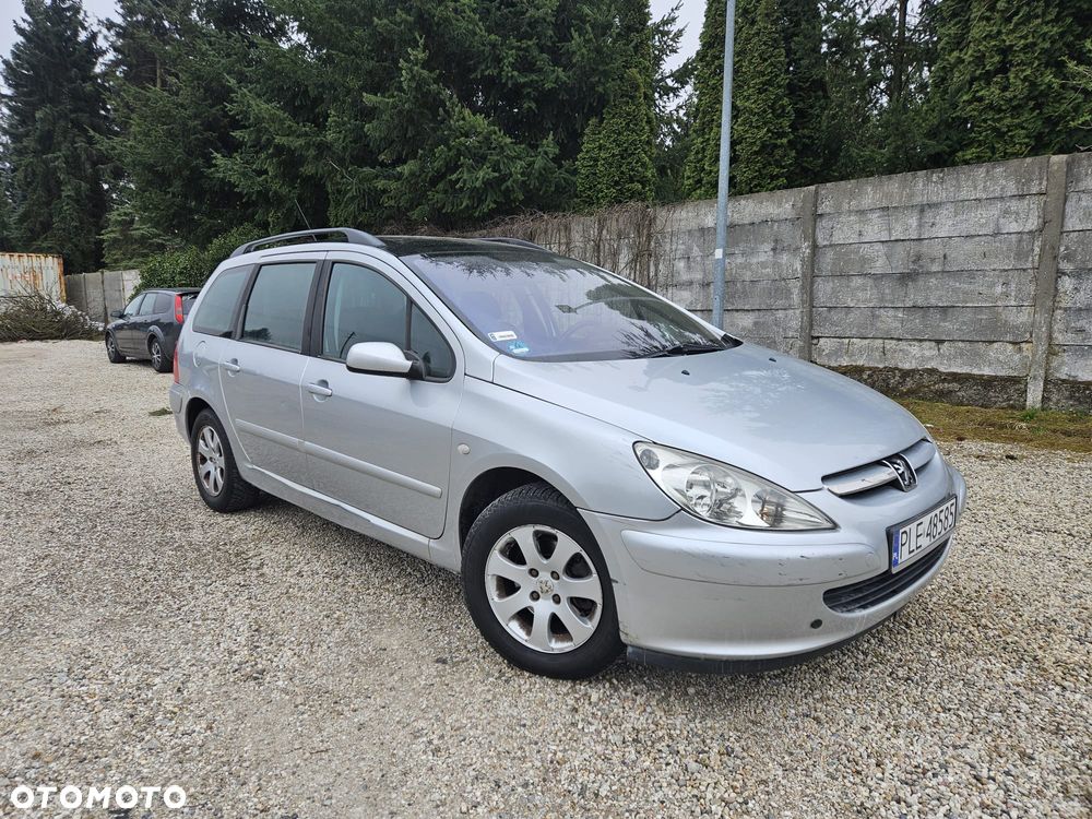 Peugeot 307 - 1