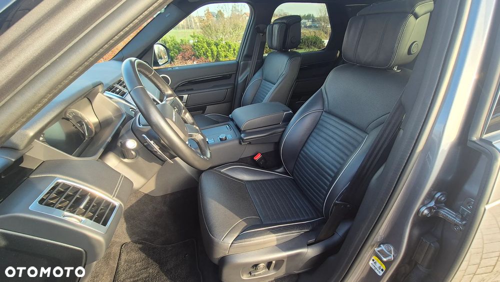 Land Rover Discovery 2.0 P300 R-Dynamic SE - 6