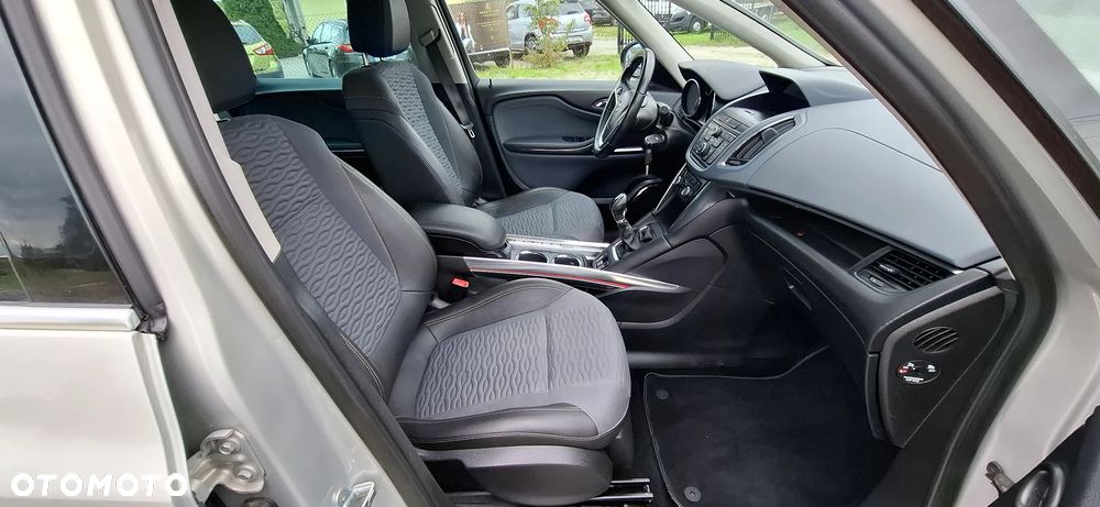 Opel Zafira 2.0 CDTI Cosmo - 25