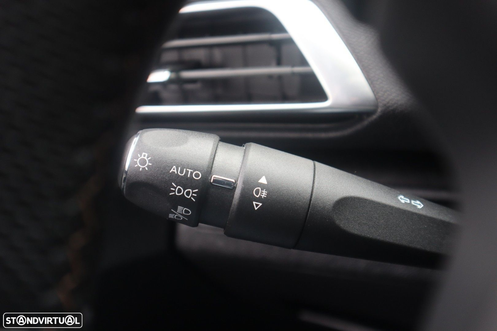 Peugeot 3008 1.2 PureTech GT - 24