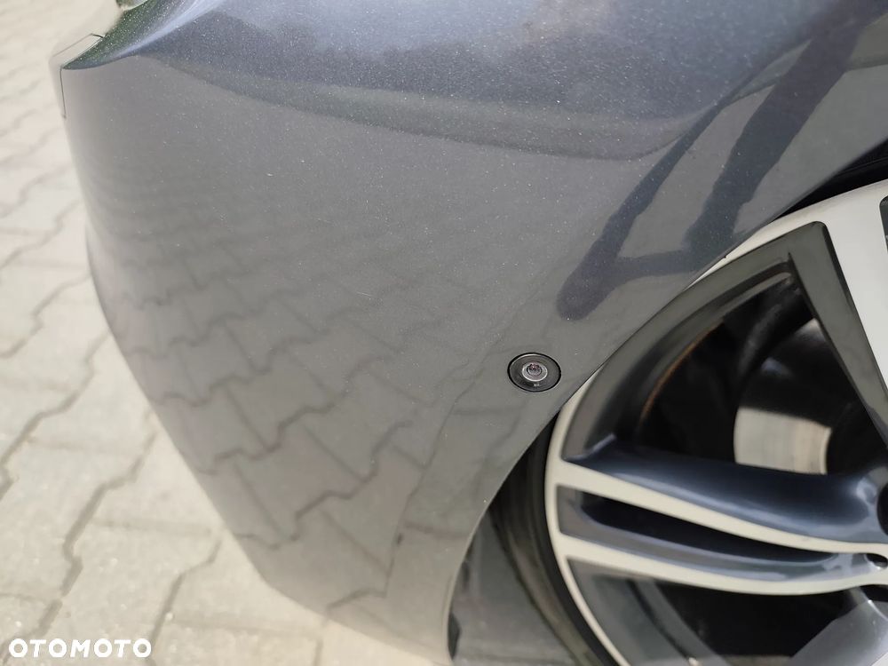 BMW Seria 3 320d xDrive Sport - 36