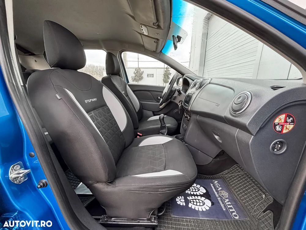 Dacia Sandero - 11