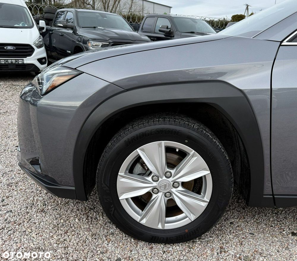 Lexus UX - 39
